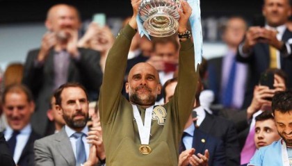 体育直播-瓜帅：现在可以讨论三冠了 会一直热爱曼城